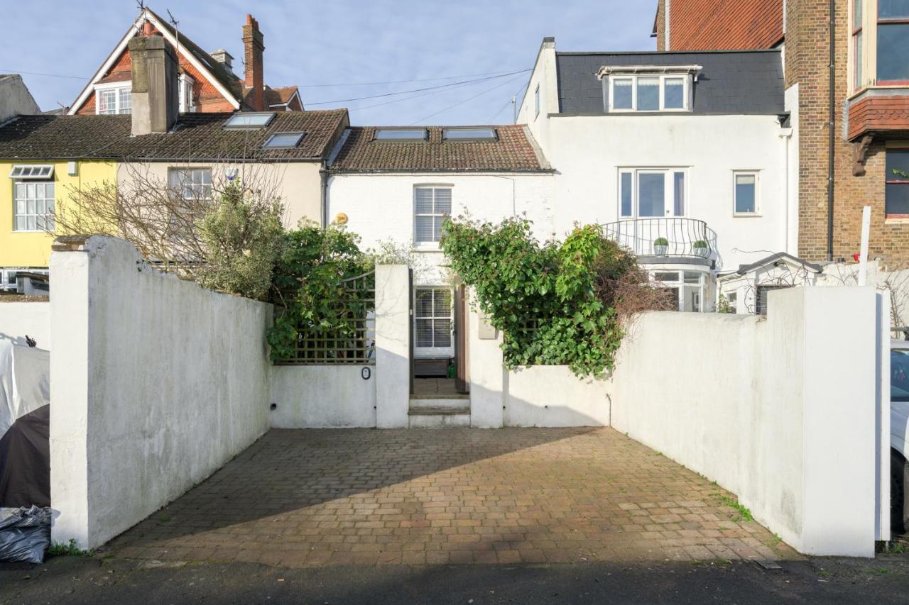 Delightful Bird Sisters Cottage With Free Parking Brighton Екстер'єр фото
